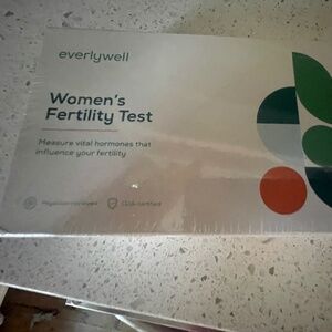 Everlywell Women's Fertility Test